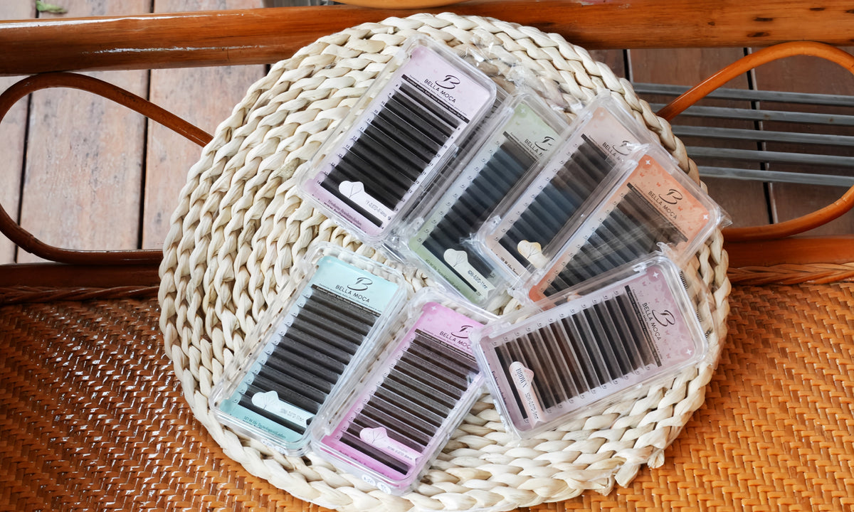 YY Lashes vs. W Lashes: Qual é a Diferença e Qual Você Deve Escolher em 2026?